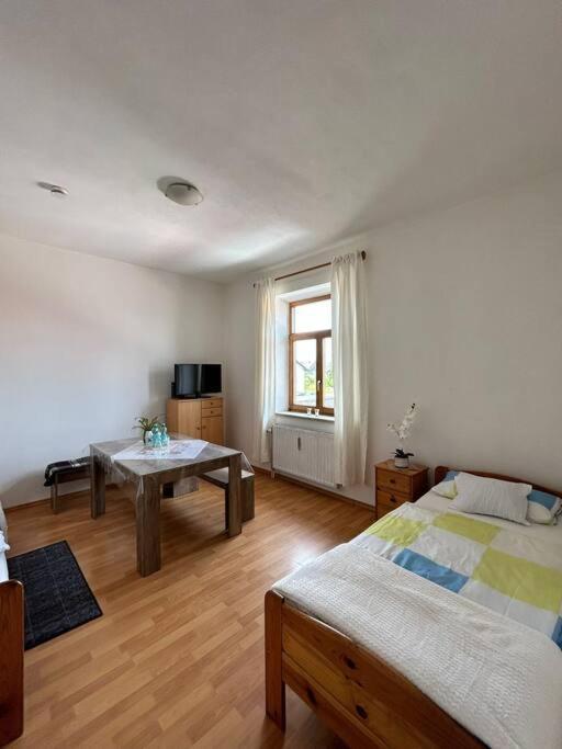 Appartment Im Herzen Bayerns Bruckmühl Exterior foto